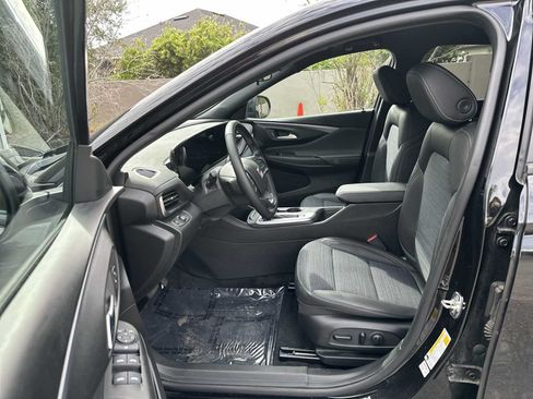 Used 2024 Buick Envista Preferred w/ Convenience I Package FWD image 2