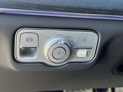 New 2026 Mercedes-Benz GLS 450 4MATIC image 29