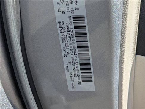 Used 2019 Chrysler Pacifica Limited FWD image 23
