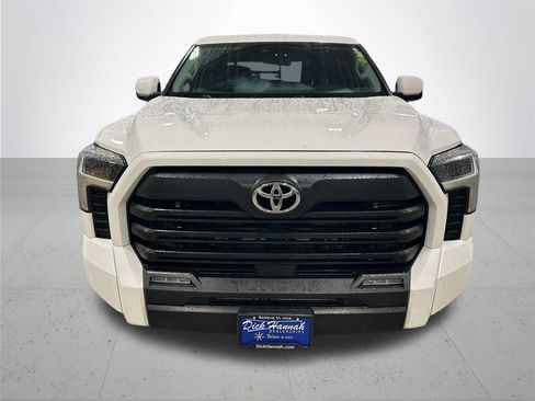 Used 2023 Toyota Tundra SR5 w/ SR5 Convenience Package image 3