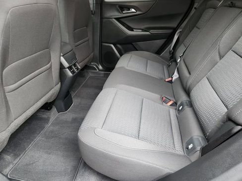 Used 2026 Chevrolet Equinox LT FWD image 29