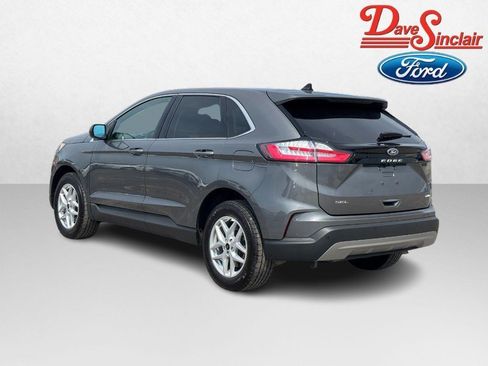 Used 2024 Ford Edge SEL w/ Convenience Package AWD/4WD image 9