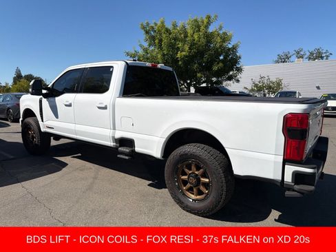 Used 2023 Ford F250 Lariat w/ Lariat Ultimate Package AWD/4WD image 3