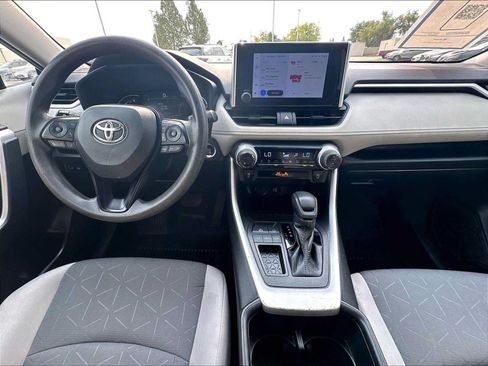 Used 2023 Toyota RAV4 XLE w/ Convenience Package FWD image 16
