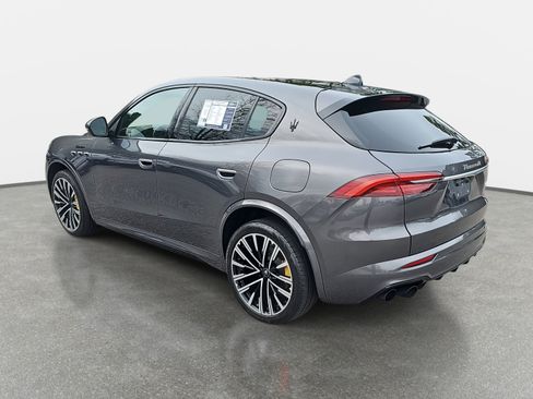 Used 2023 Maserati Grecale Modena image 7