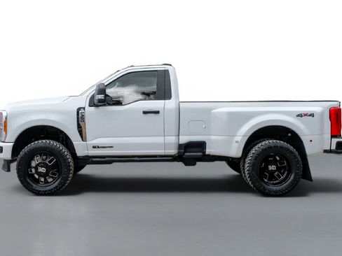 Used 2023 Ford F350 XL AWD/4WD image 10