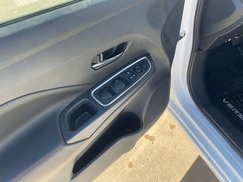 New 2025 Nissan Versa SR w/ Trunk Package FWD image 26