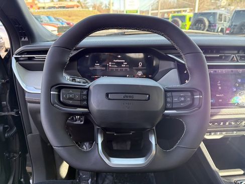 New 2026 Jeep Cherokee Limited image 15