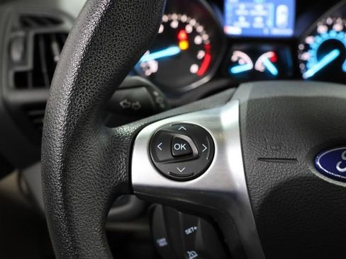 Used 2015 Ford Escape SE AWD/4WD image 16