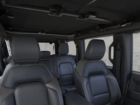 New 2026 Ford Bronco Outer Banks AWD/4WD image 12