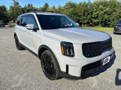 Used 2025 Kia Telluride EX X-Line AWD/4WD image 9