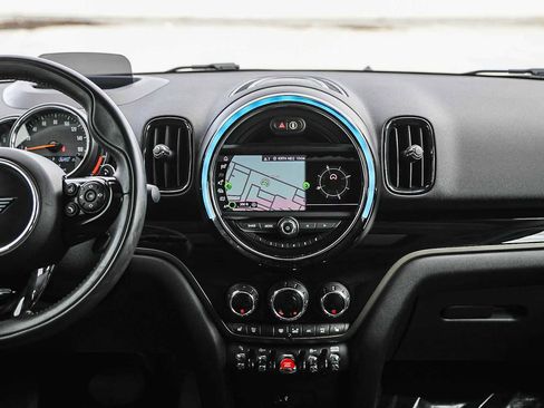 Used 2020 MINI Cooper Countryman S w/ Driver Assistance Package image 13