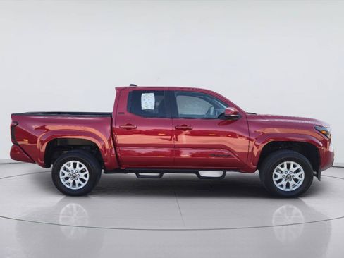 Used 2025 Toyota Tacoma SR5 RWD image 6