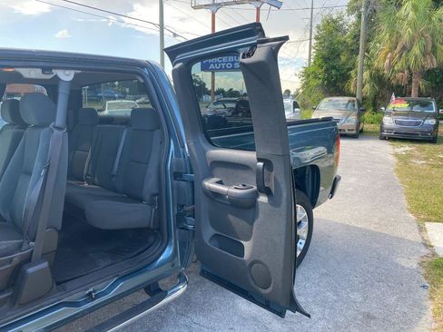 Used 2009 Chevrolet Silverado 1500 LT w/ Power Pack Plus RWD image 16