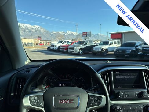 Used 2022 GMC Canyon Elevation w/ Elevation Premium Package image 20