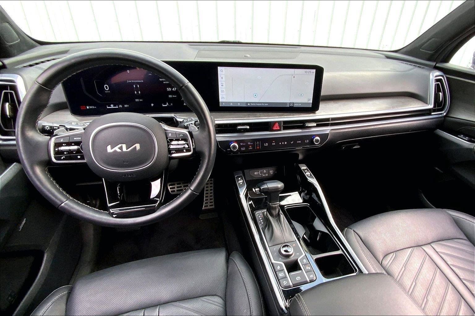 Used 2024 Kia Sorento SX Prestige AWD/4WD image 14