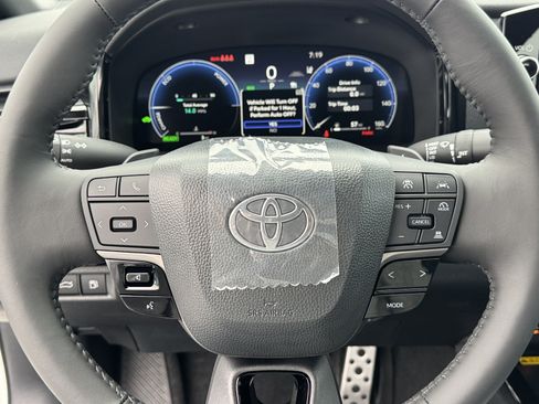 New 2026 Toyota Camry XSE FWD image 21
