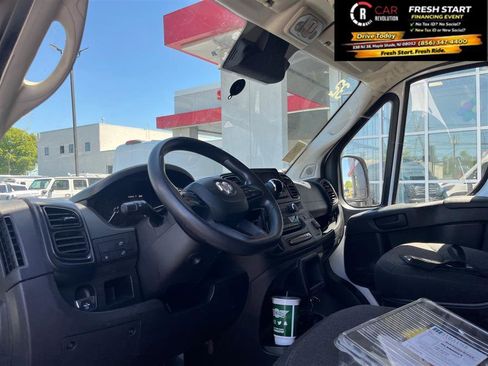 Used 2023 RAM ProMaster 3500 w/ Driver Convenience Group FWD image 11