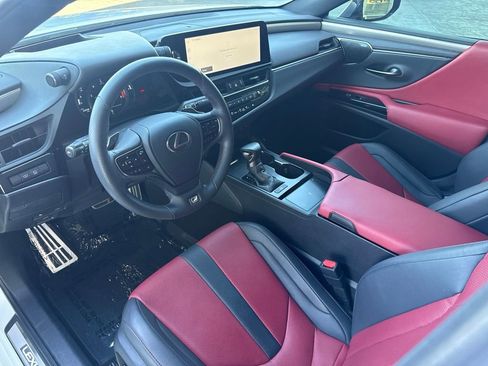 Used 2023 Lexus ES 350 F Sport w/ Accessory Package (Z2) FWD image 9