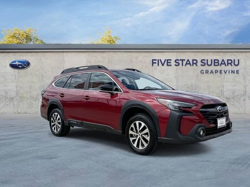 Used 2025 Subaru Outback Premium AWD/4WD image 1