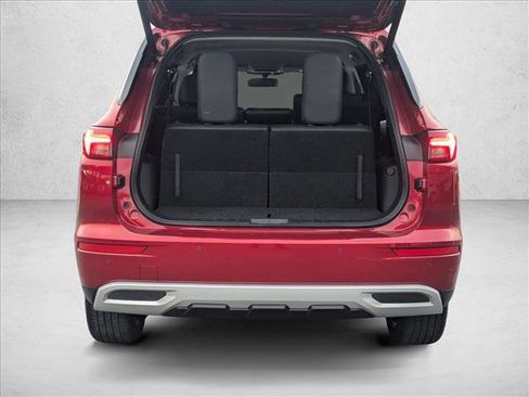 Used 2024 Mitsubishi Outlander SE image 6