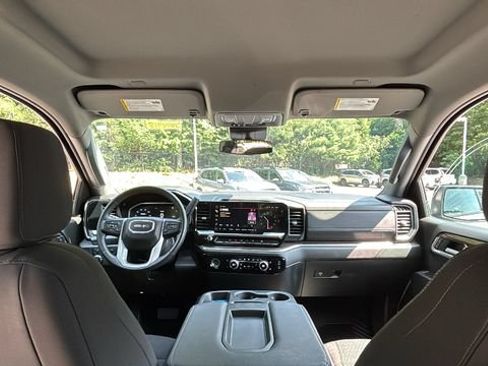 Used 2024 GMC Sierra 1500 Elevation AWD/4WD image 28