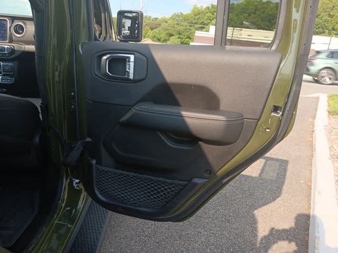 Used 2023 Jeep Wrangler Unlimited Sahara w/ Cold Weather Group AWD/4WD image 34