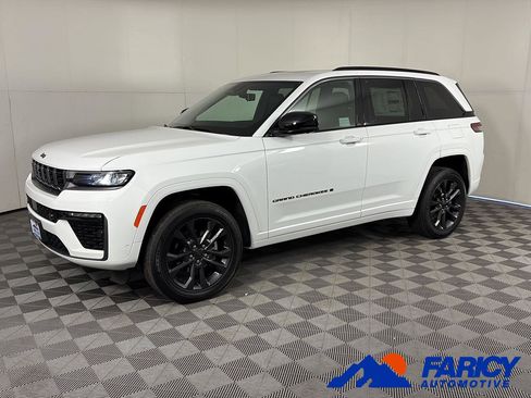 New 2026 Jeep Grand Cherokee Limited AWD/4WD image 1