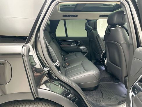 New 2026 Land Rover Range Rover SE AWD/4WD image 15