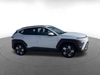 Used 2025 Hyundai Kona SEL video 2