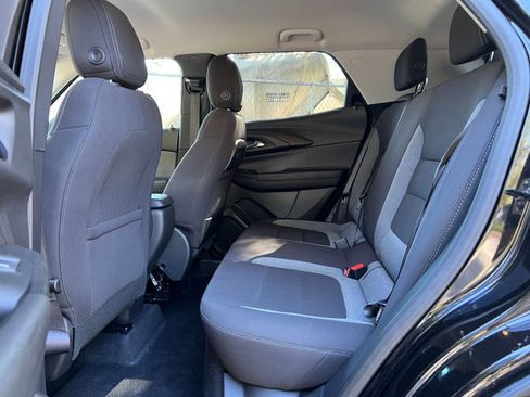 Used 2025 Chevrolet TrailBlazer LT image 20