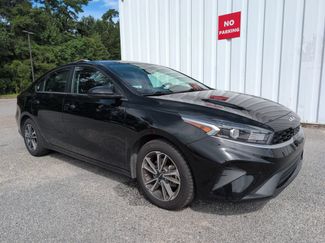 Used 2024 Kia Forte LXS FWD video 1