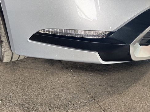 Used 2025 Toyota Prius XSE image 11