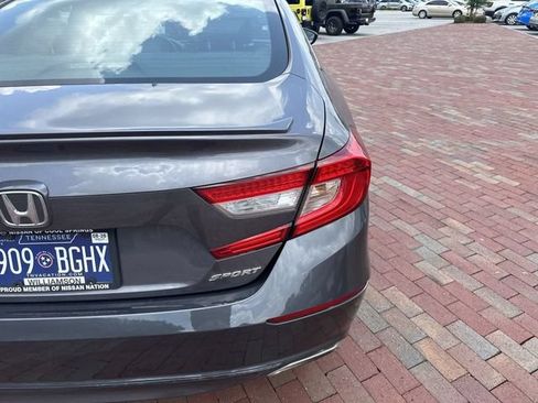 Used 2019 Honda Accord Sport image 11