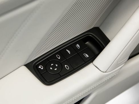 Certified 2026 Porsche 911 Carrera RWD image 20