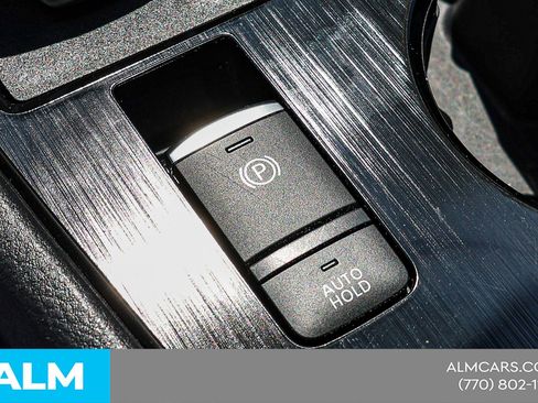 Used 2025 Nissan Rogue SV image 35