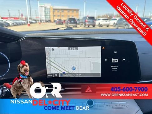 Used 2025 Hyundai Elantra Limited FWD image 23