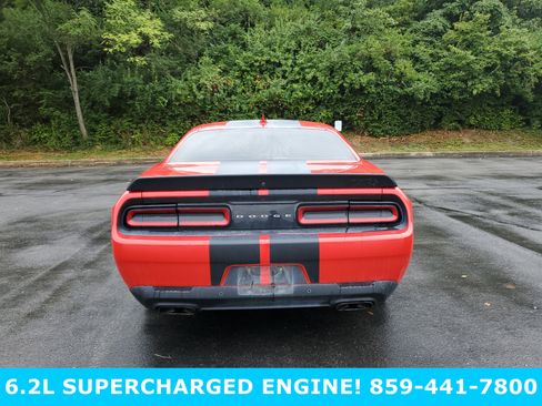 Used 2023 Dodge Challenger SRT Hellcat w/ Driver Convenience Group image 5