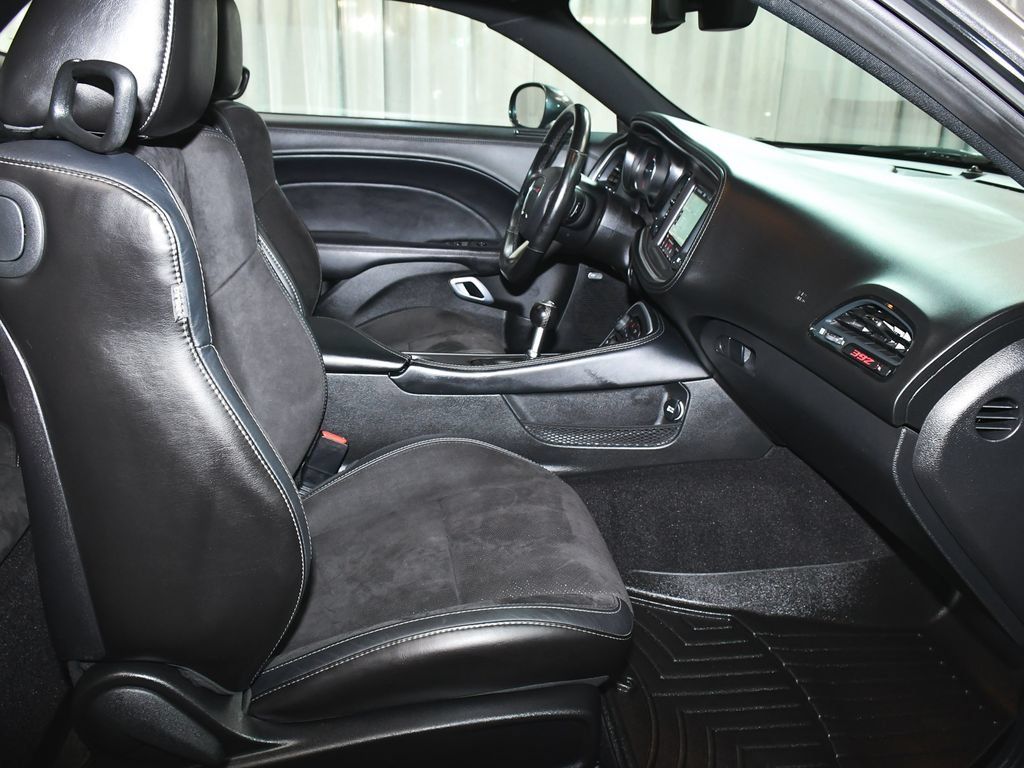 Used 2022 Dodge Challenger R/T Scat Pack RWD image 51