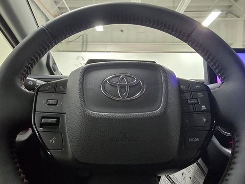 New 2026 Toyota Prius Plug-In Hybrid image 28