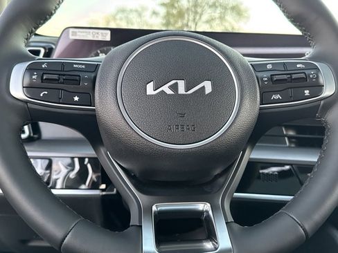 New 2025 Kia Sportage SX image 42