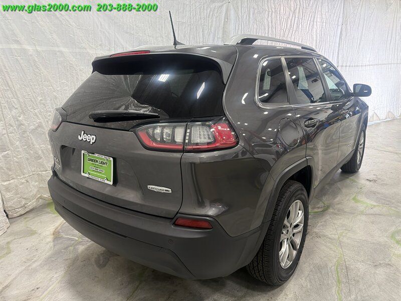 Used 2021 Jeep Cherokee Latitude Plus AWD/4WD image 8
