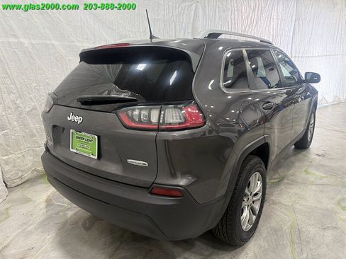 Used 2021 Jeep Cherokee Latitude Plus AWD/4WD image 8