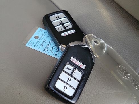 Used 2017 Honda Pilot EX-L image 29