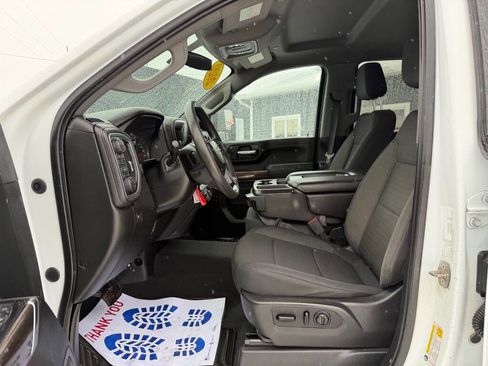 Used 2020 Chevrolet Silverado 3500 LT image 12