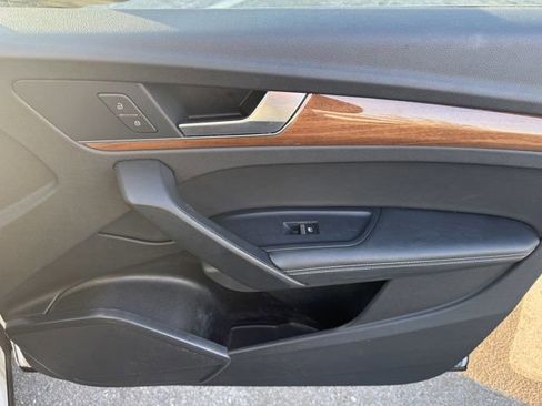 Certified 2022 Audi Q5 2.0T Premium Plus image 29