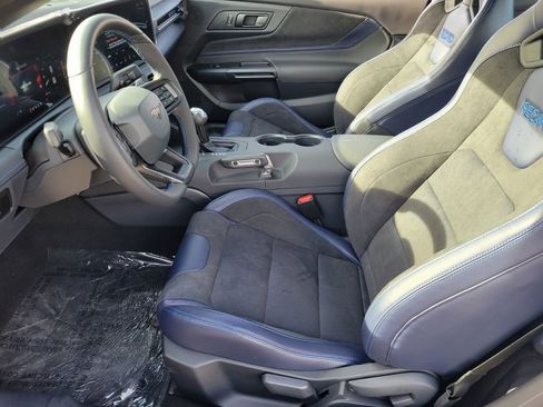 New 2026 Ford Mustang Dark Horse image 7