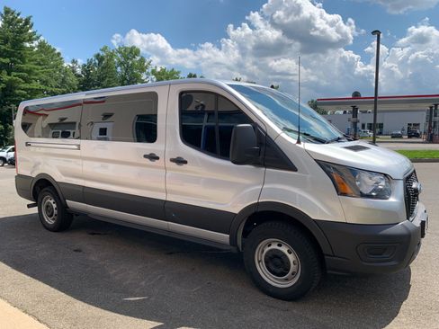 Used 2024 Ford Transit 350 XL RWD image 3