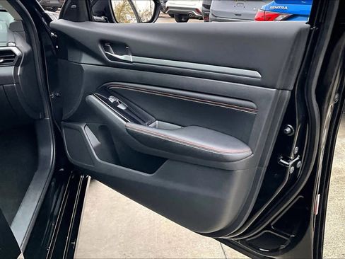 Certified 2023 Nissan Altima 2.5 SR w/ SR Premium Package image 22