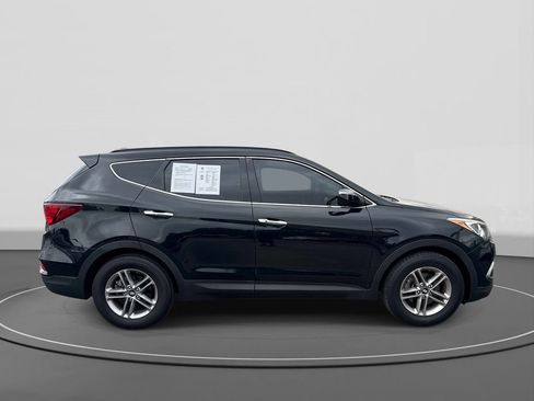 Used 2018 Hyundai Santa Fe Sport w/ 2.4L Tech Package 04 FWD image 3